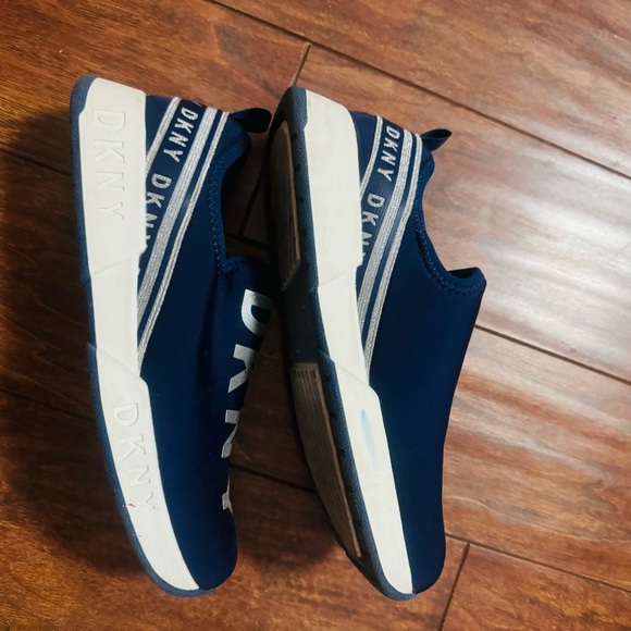 Tenis de mujer - Picture 2 of 3